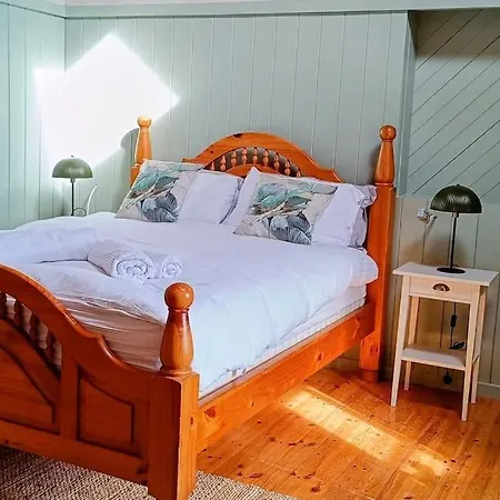 Skelligs Coast, Ring Of Kerry * Cahersiveen